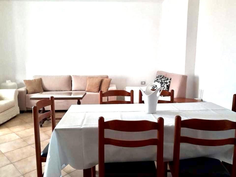 Saranda Rooms - Port Buitenkant foto
